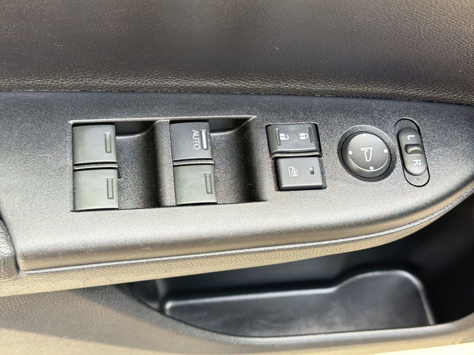 Used 2015 Honda Accord Sport image 19