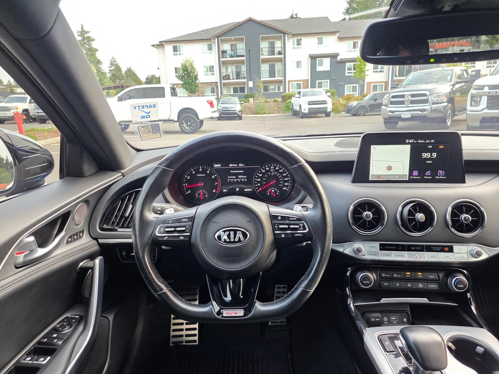 Used 2019 Kia Stinger GT2 AWD/4WD image 11