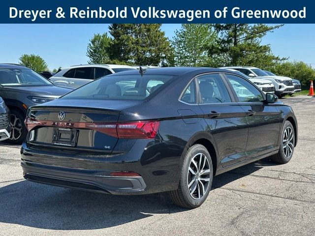 New 2026 Volkswagen Jetta SE FWD image 7