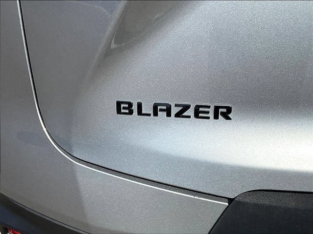 Certified 2023 Chevrolet Blazer LT w/ Midnight/Sport Edition FWD image 26