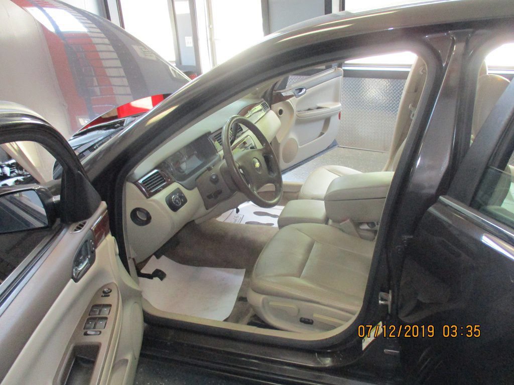 Used 2008 Chevrolet Impala LT FWD image 8