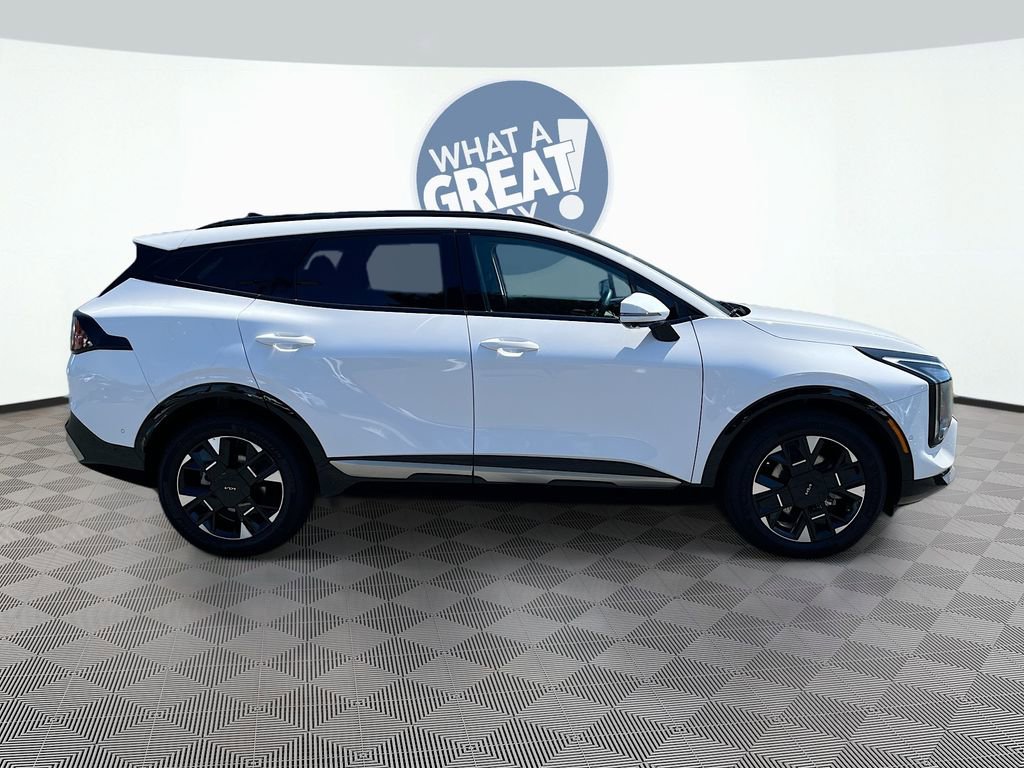 Certified 2026 Kia Sportage SX AWD/4WD image 4
