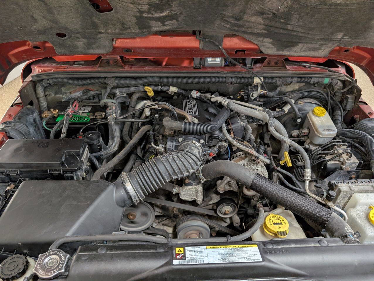 Used 2009 Jeep Wrangler Sahara w/ Dual Top Group image 18