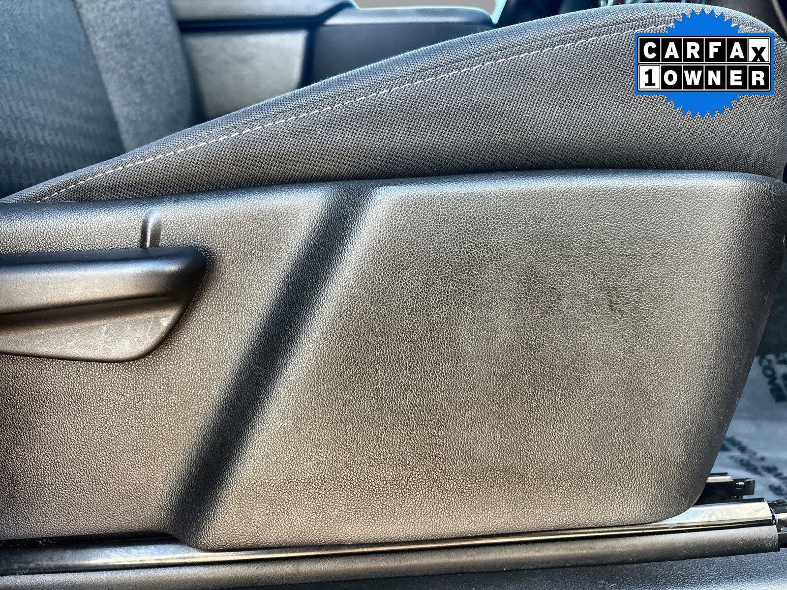 Certified 2021 Chevrolet Silverado 1500 RST image 30