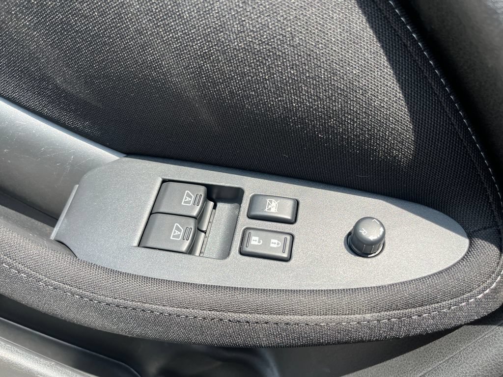Used 2011 Nissan 370Z Coupe w/ Sport Pkg RWD image 11