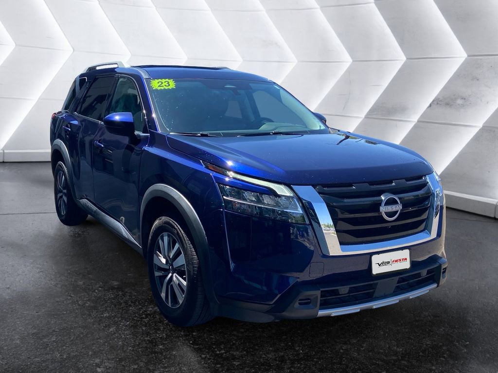 Used 2023 Nissan Pathfinder SL FWD image 1