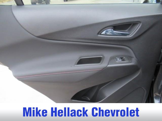 Used 2022 Chevrolet Equinox RS image 17