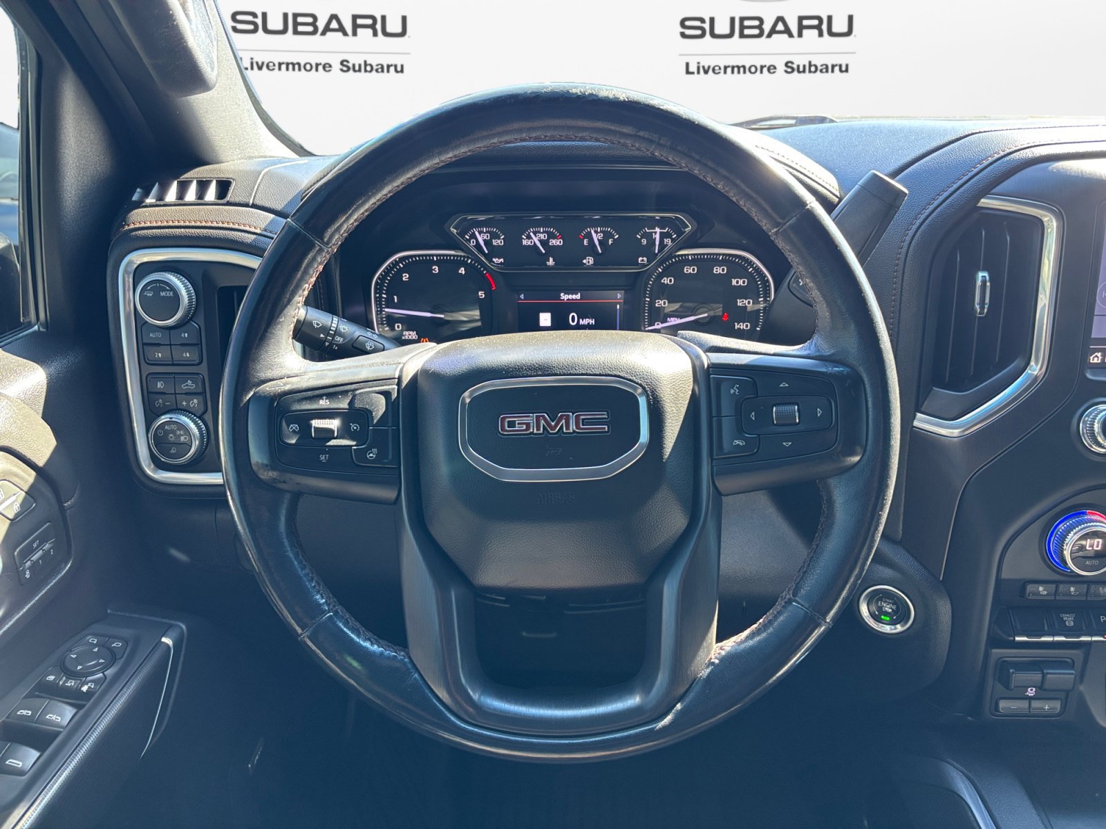 Used 2020 GMC Sierra 2500 AT4 w/ AT4 Premium Package AWD/4WD image 14