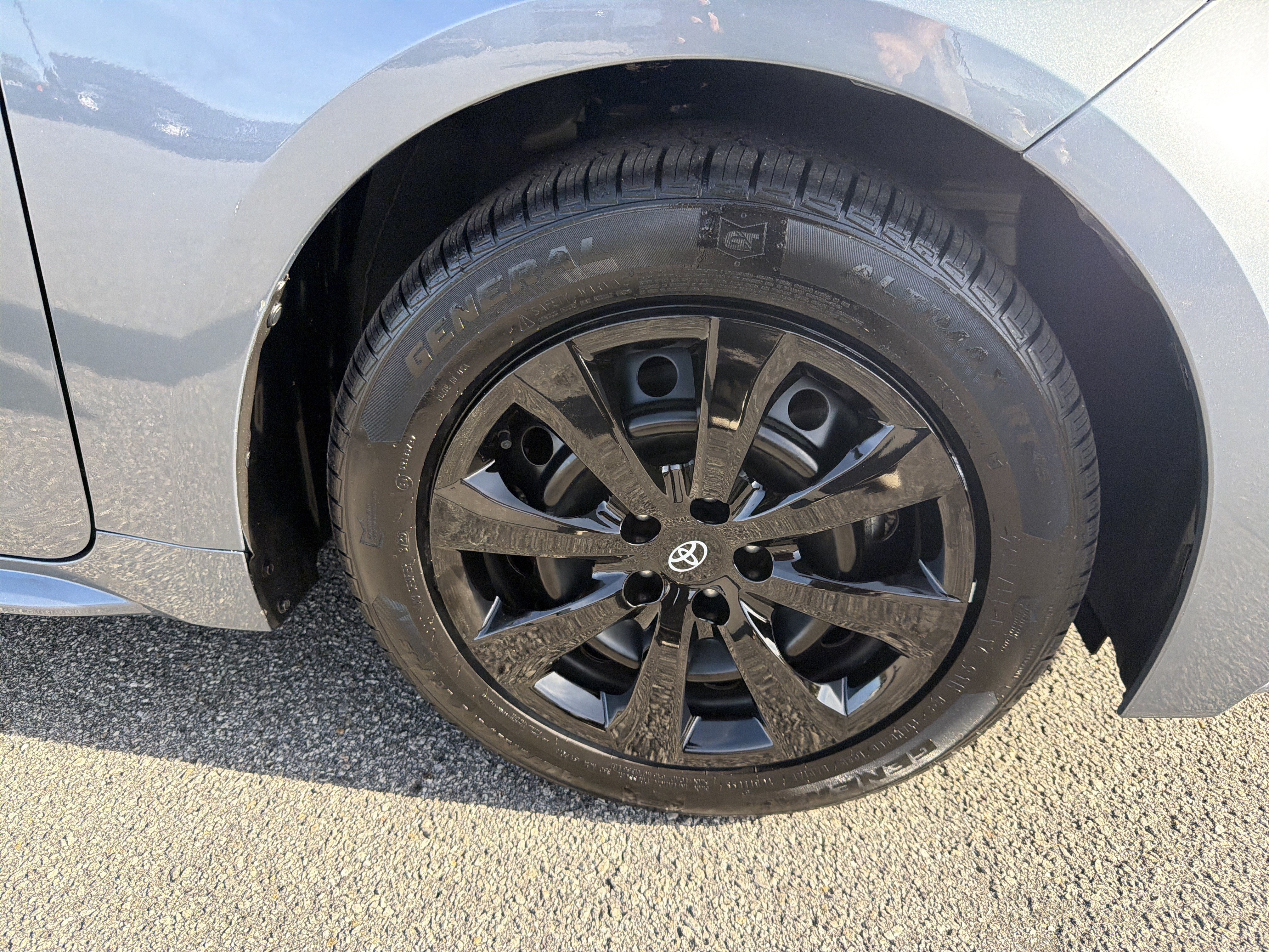 Certified 2024 Toyota Corolla LE FWD image 22