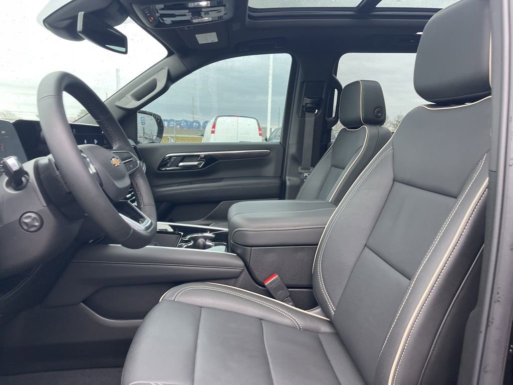 Certified 2026 Chevrolet Suburban Premier w/ Sun And Tow Package image 22