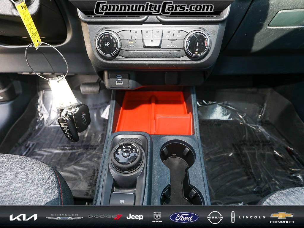 Used 2023 Ford Maverick XLT image 19