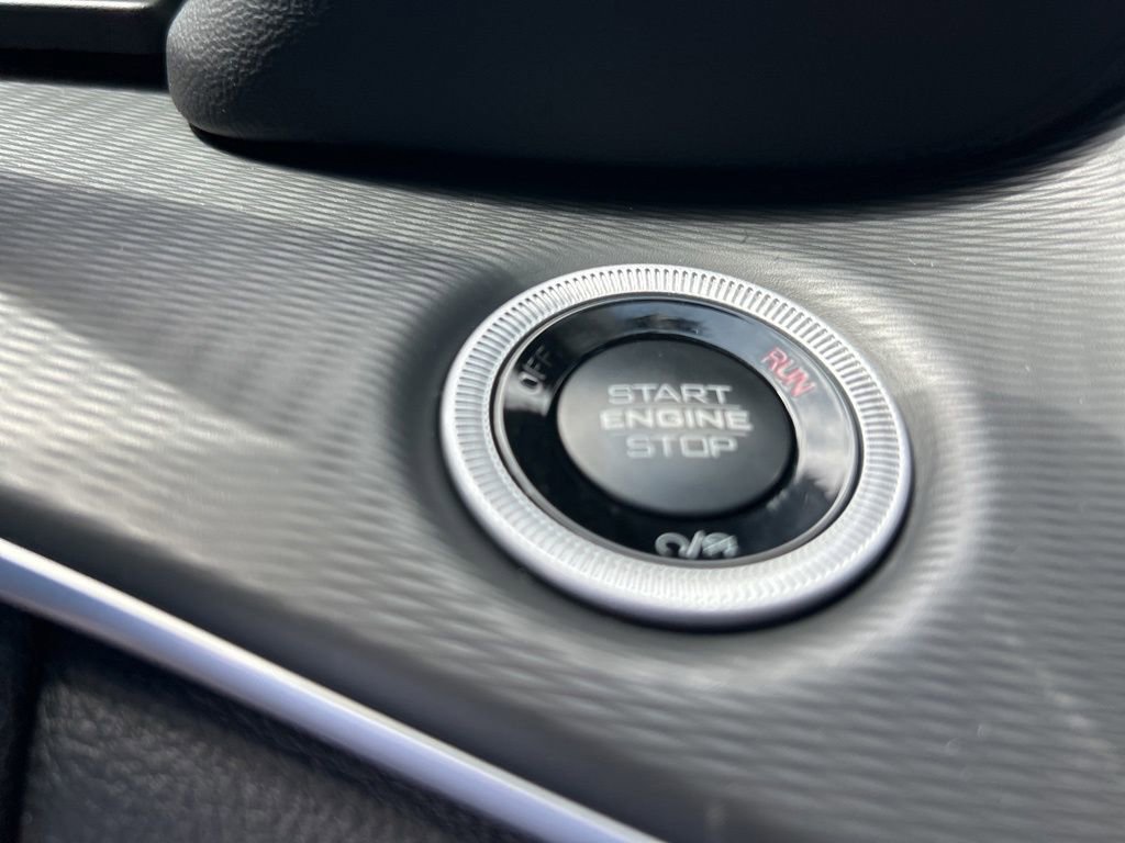 New 2025 Jeep Grand Cherokee Laredo X w/ Luxury Tech Group I image 41