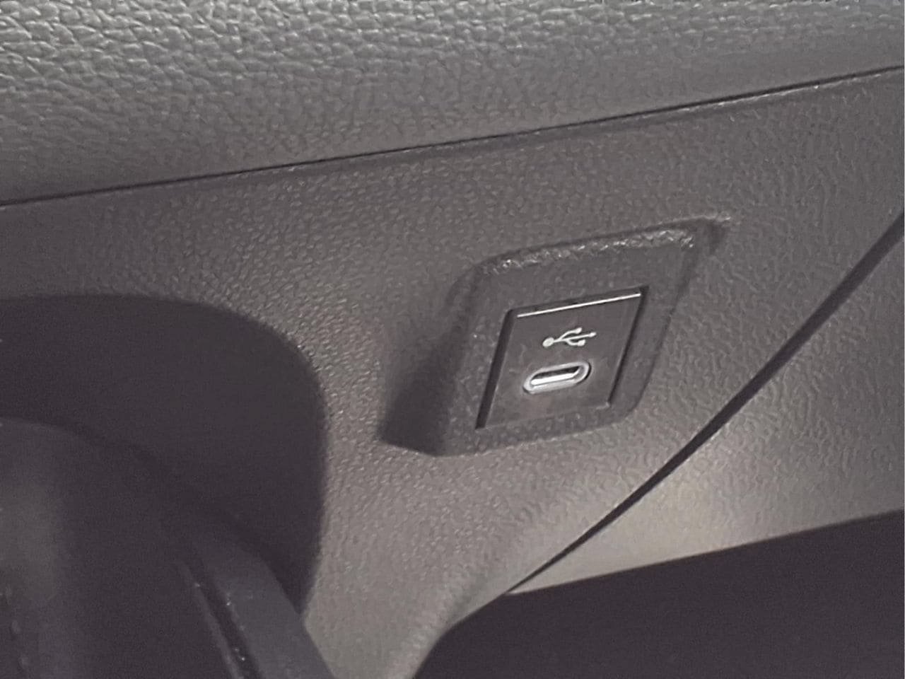 Used 2024 Toyota Corolla LE FWD image 16