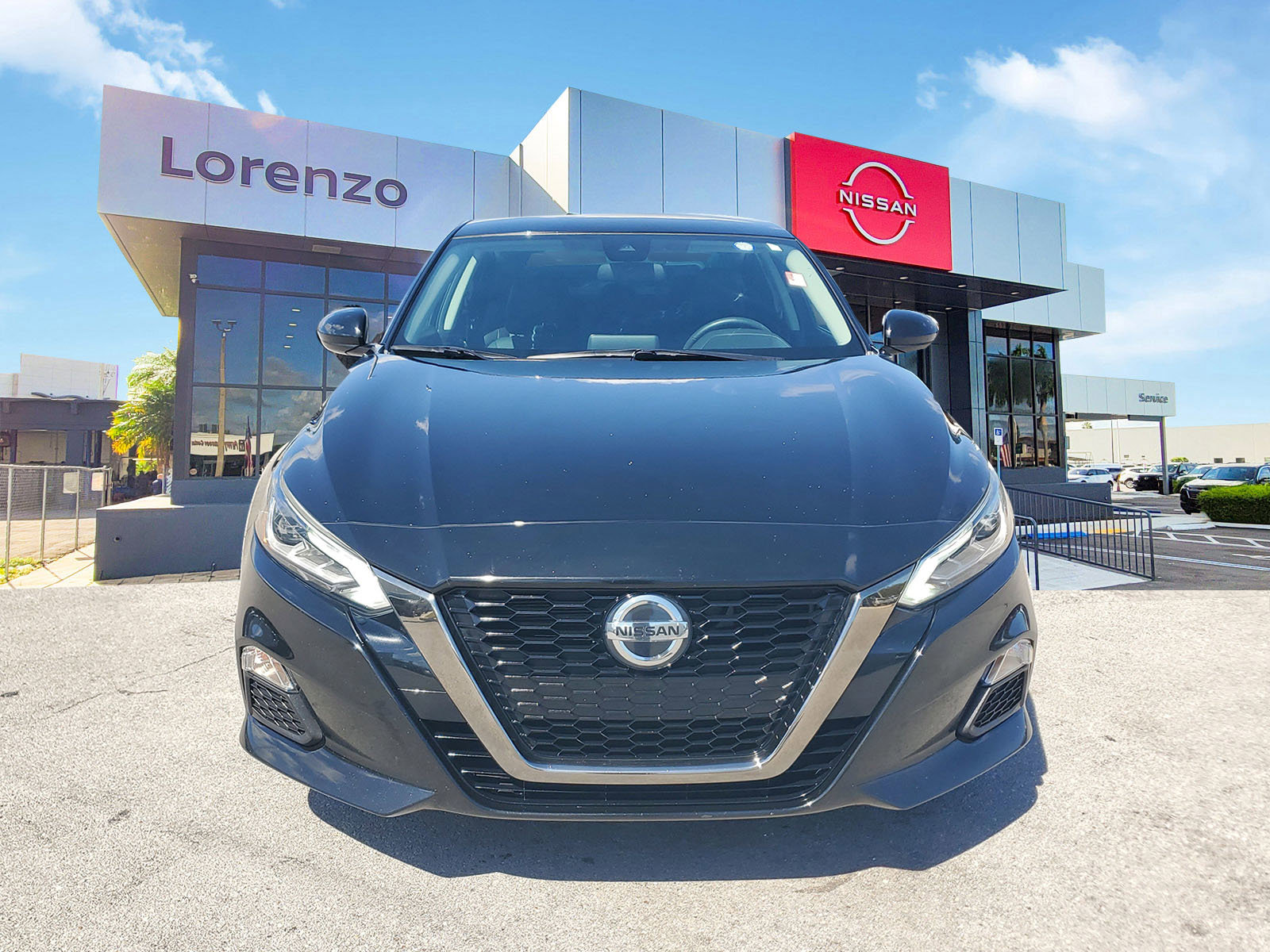 Used 2021 Nissan Altima 2.5 SR video 2