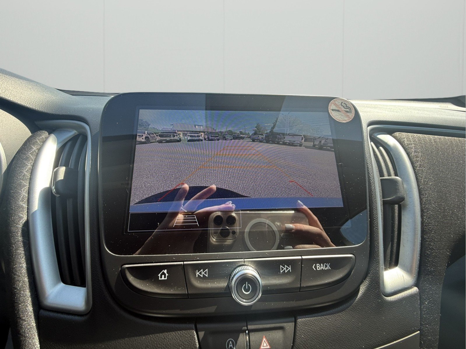 Used 2025 Chevrolet Malibu LT FWD image 15