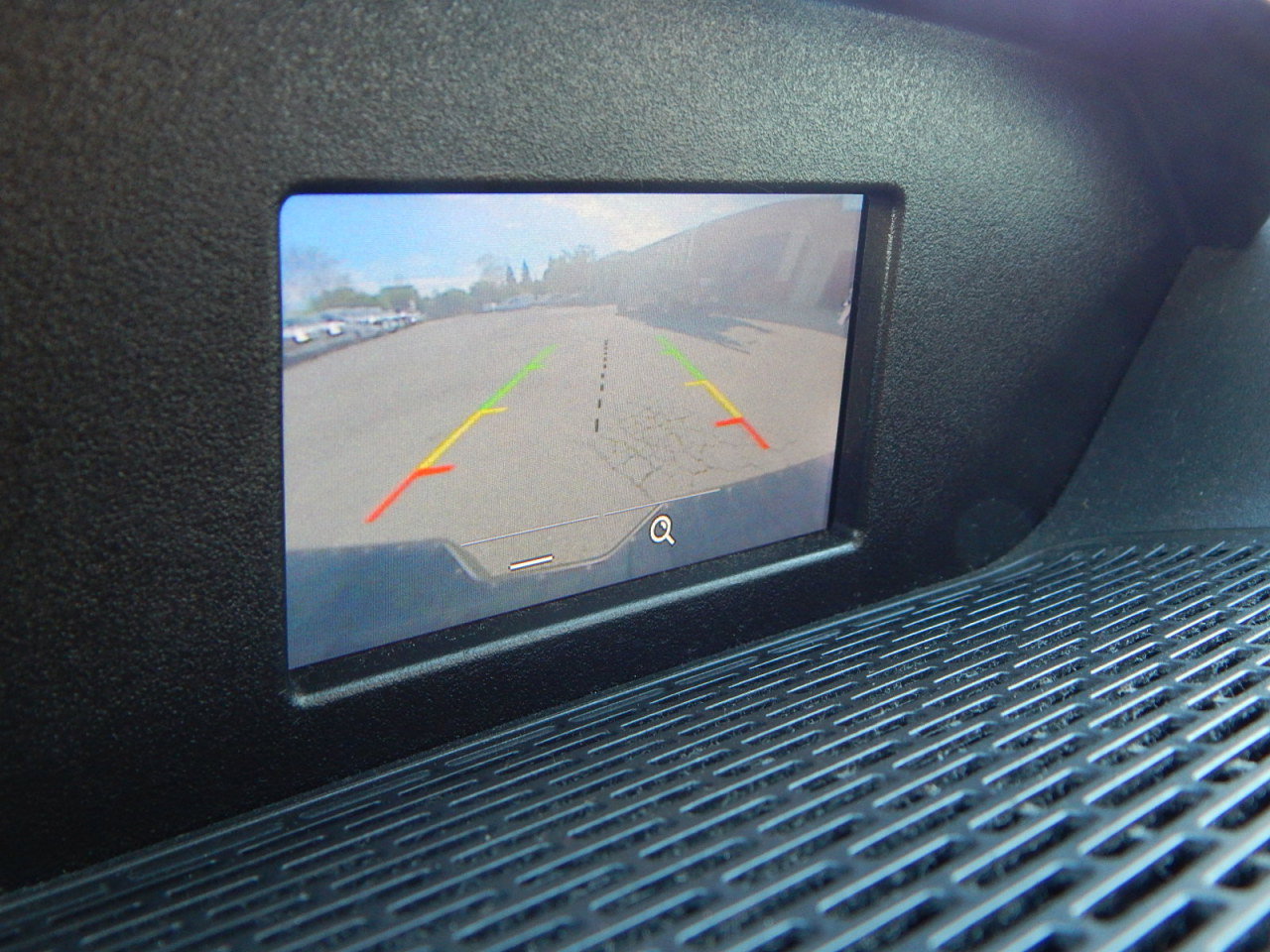 Used 2017 Ford Transit 350 XLT image 22