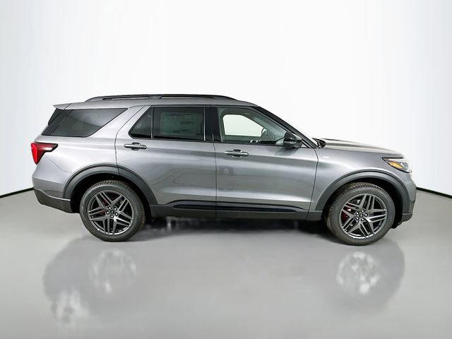 New 2026 Ford Explorer ST-Line w/ ST-Line Street Pack image 8