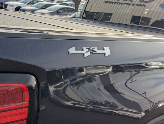 Used 2022 GMC Sierra 1500 Elevation image 4