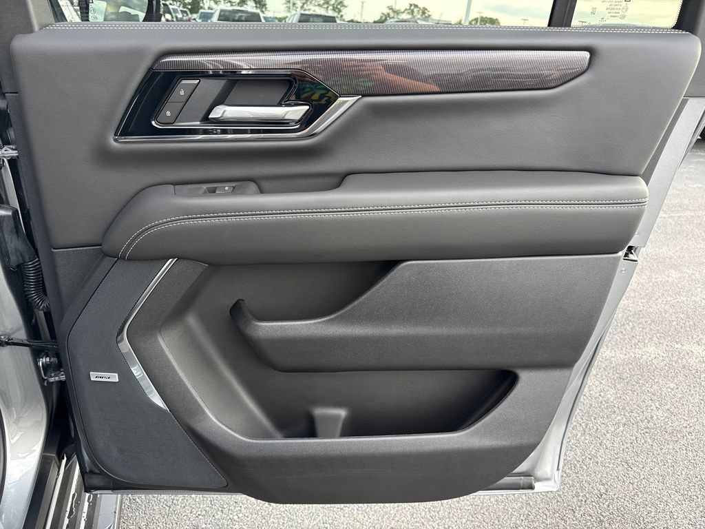 New 2026 GMC Yukon XL Elevation w/ Elevation Premium Package AWD/4WD image 34