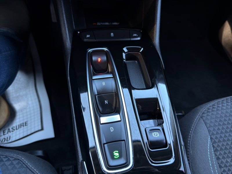 Used 2023 Chevrolet Bolt EUV LT w/ Driver Confidence Package FWD image 18