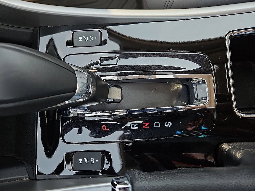 Used 2017 Honda Accord Touring image 24