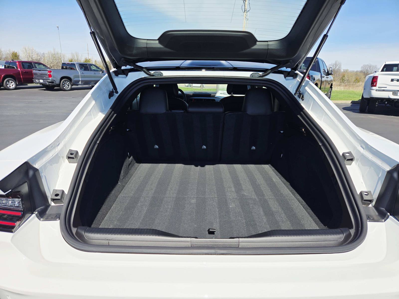 New 2026 Dodge Charger Scat Pack w/ Blacktop Package AWD/4WD image 14