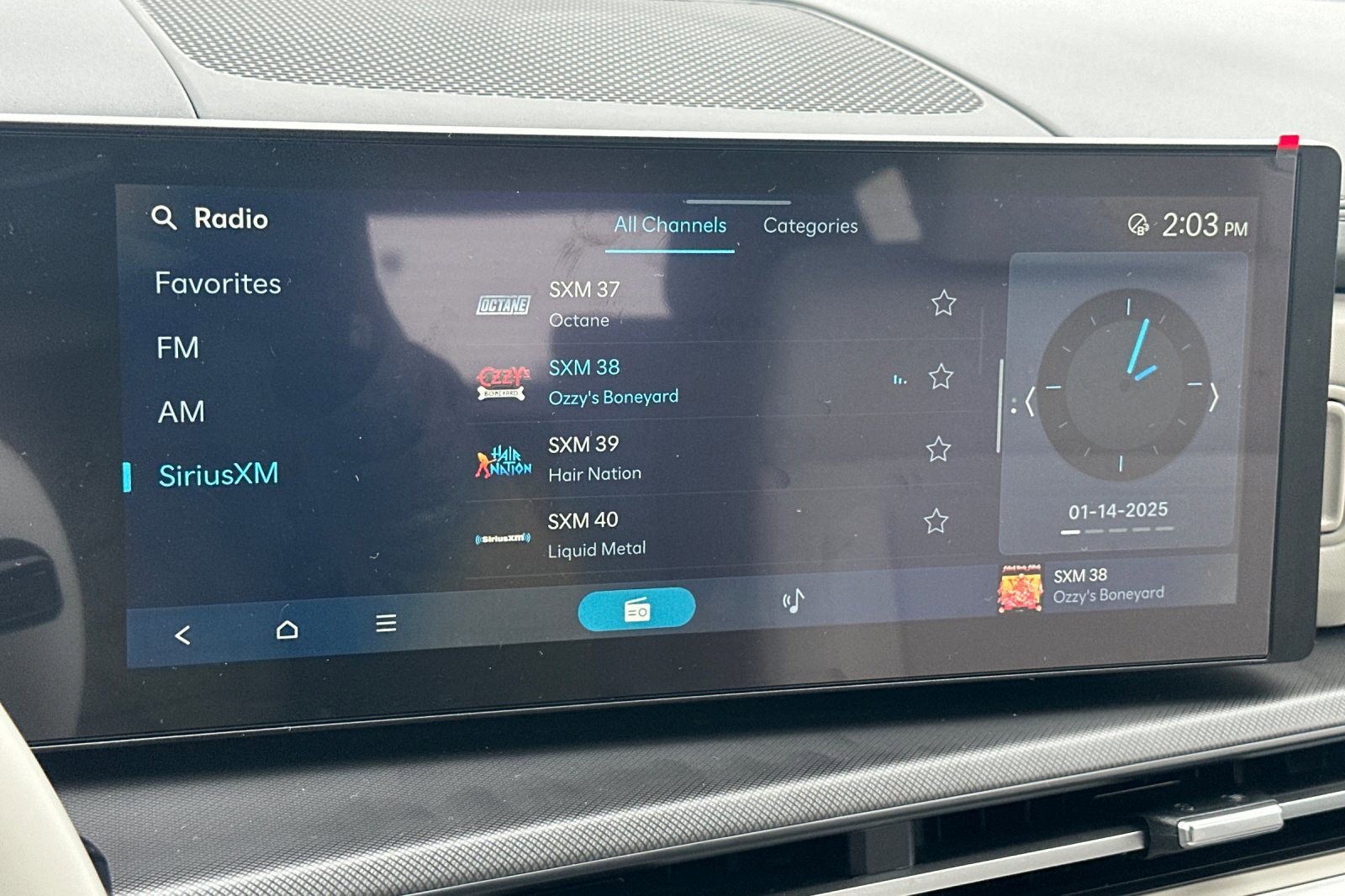 New 2025 Hyundai Santa Fe SE image 16