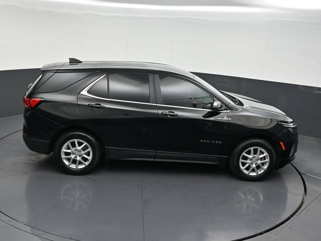 Used 2023 Chevrolet Equinox LT FWD image 23