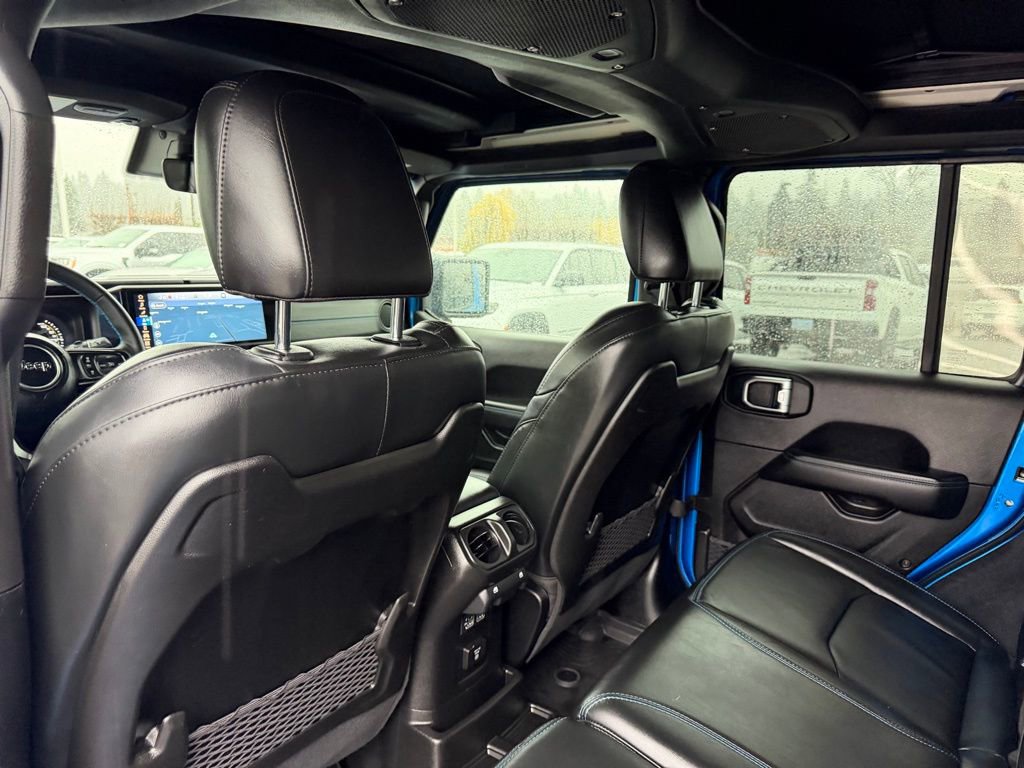 Used 2024 Jeep Wrangler Unlimited Rubicon 4xe image 31