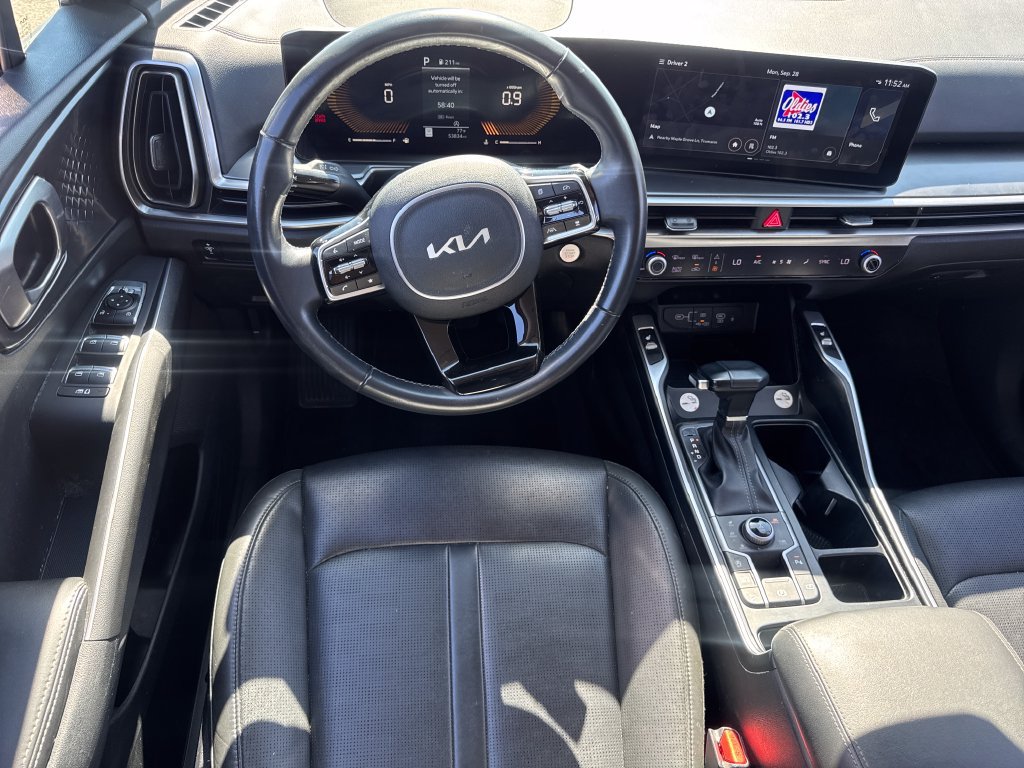 Used 2024 Kia Sorento S AWD/4WD image 14
