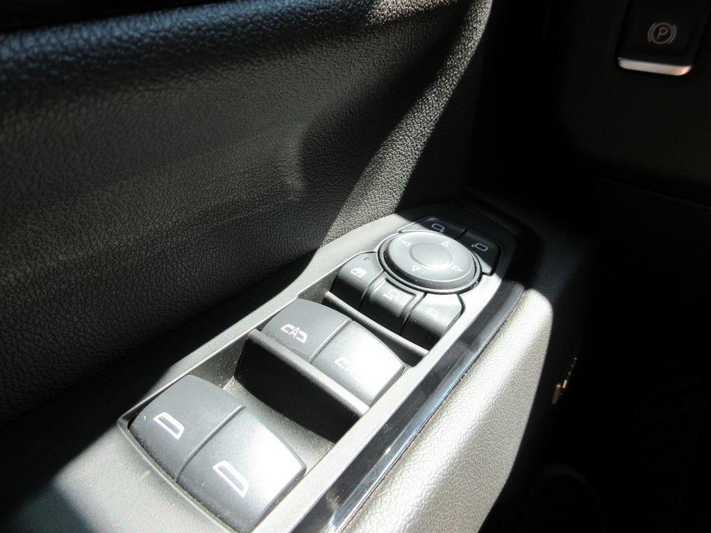 Certified 2025 GMC Sierra 2500 AT4 w/ AT4 Premium Plus Package AWD/4WD image 32