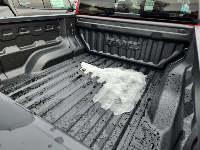 New 2026 GMC Canyon Elevation w/ Convenience Package image 6