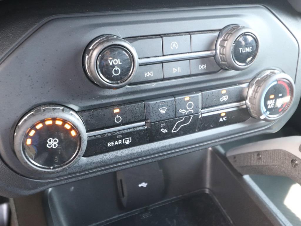 Used 2023 Ford Bronco Big Bend AWD/4WD image 21