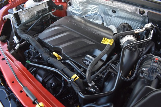 Certified 2024 Chevrolet Trax LT w/ Driver Confidence Package image 33