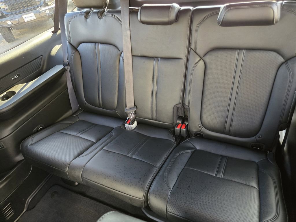 New 2026 Jeep Grand Wagoneer L Limited image 17