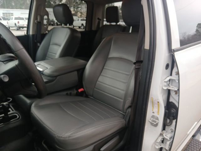 Used 2018 RAM 2500 Tradesman w/ Chrome Appearance Group image 27