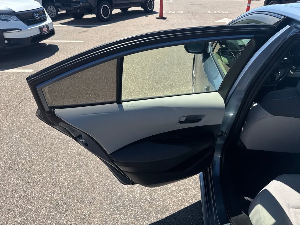 Used 2022 Toyota Corolla LE FWD image 37