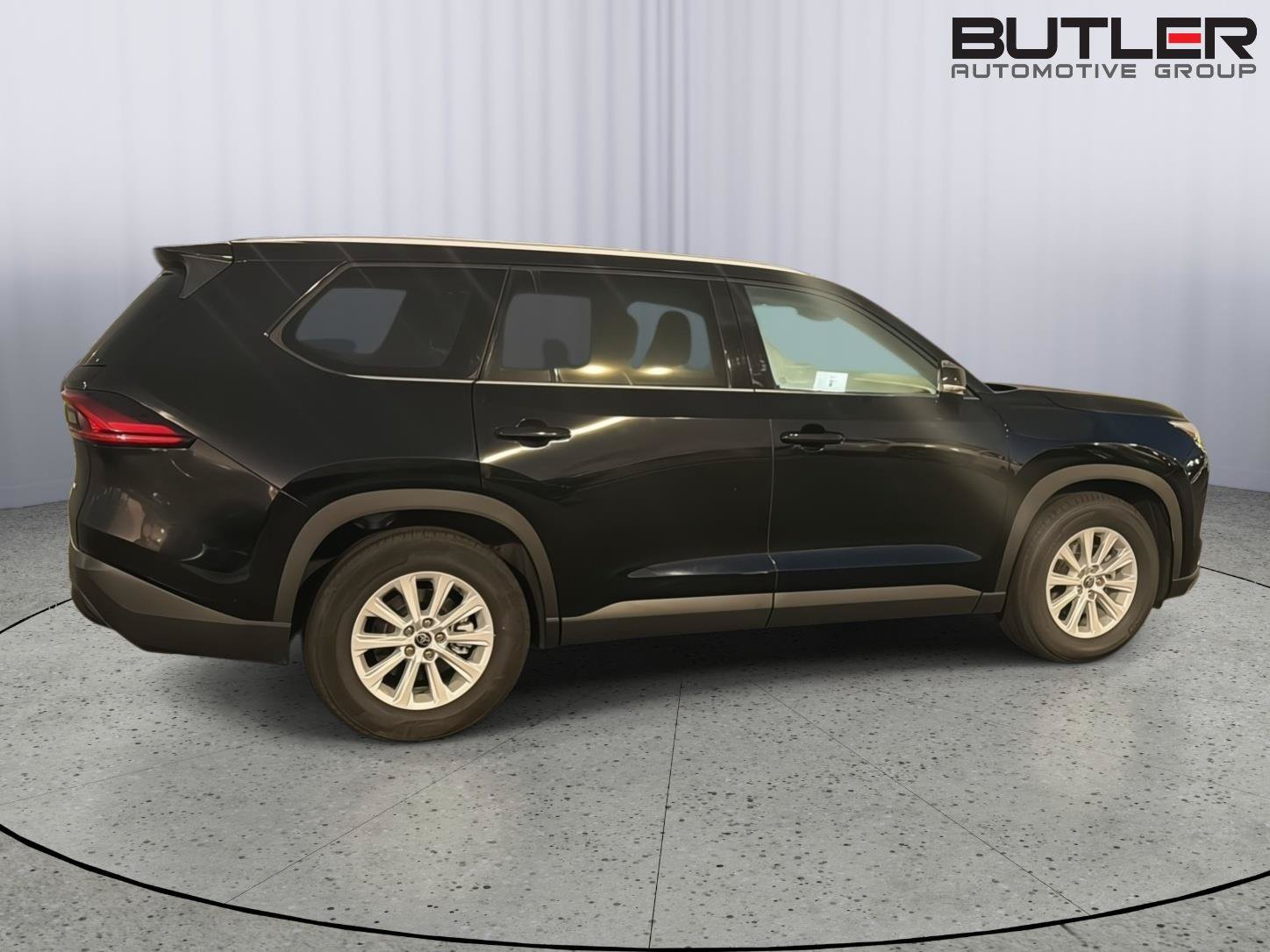 Certified 2025 Toyota Grand Highlander FWD image 7