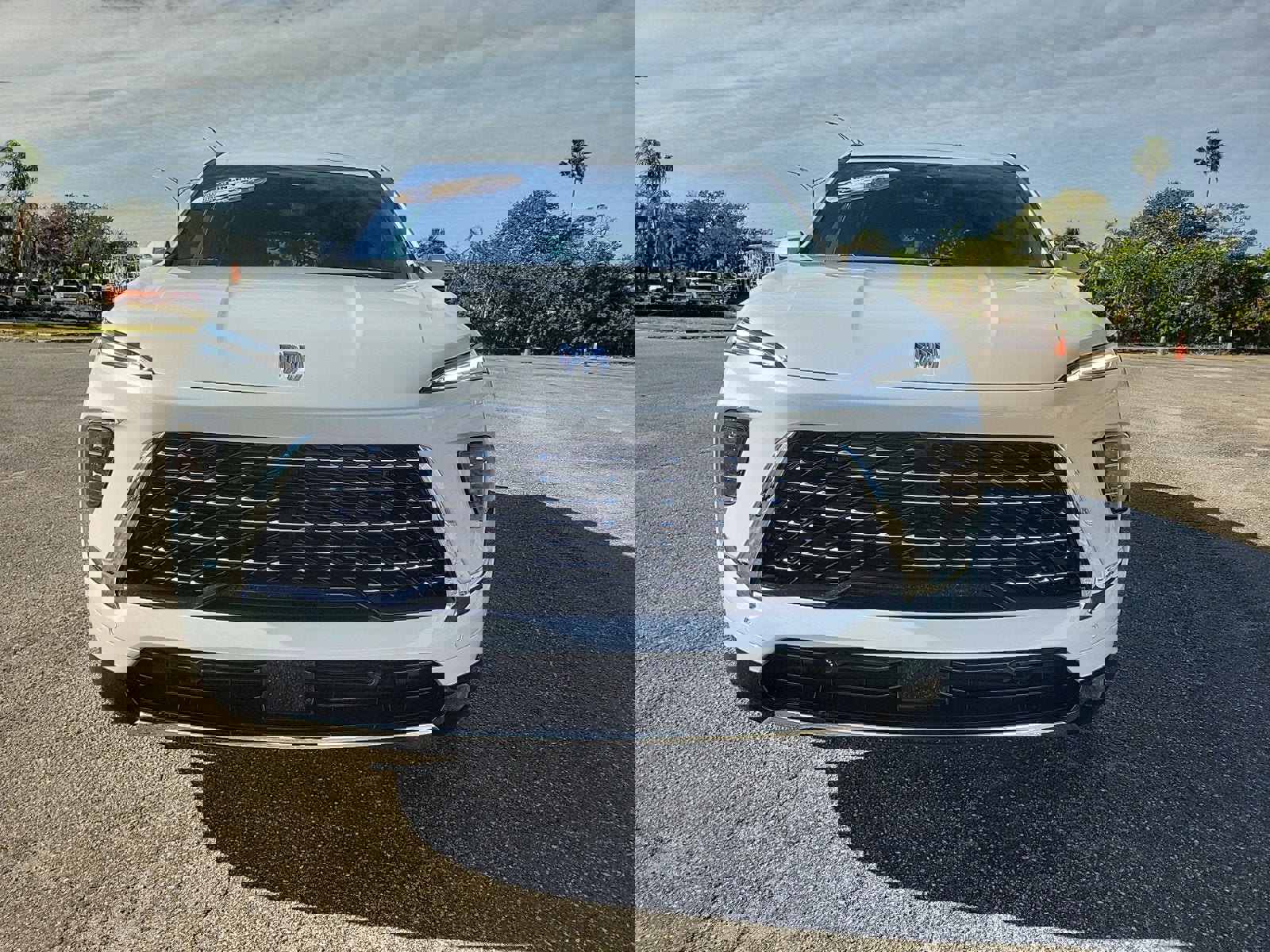 New 2026 Buick Enclave Avenir w/ Super Cruise Package image 3