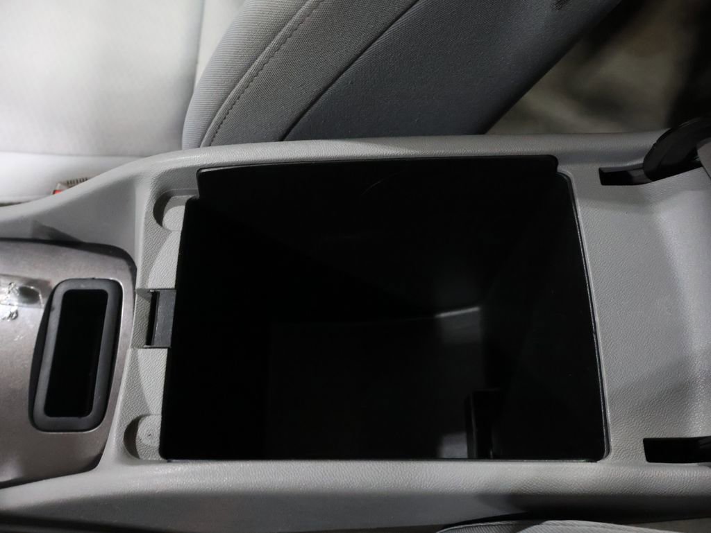 Used 2021 Chevrolet Malibu LT image 32