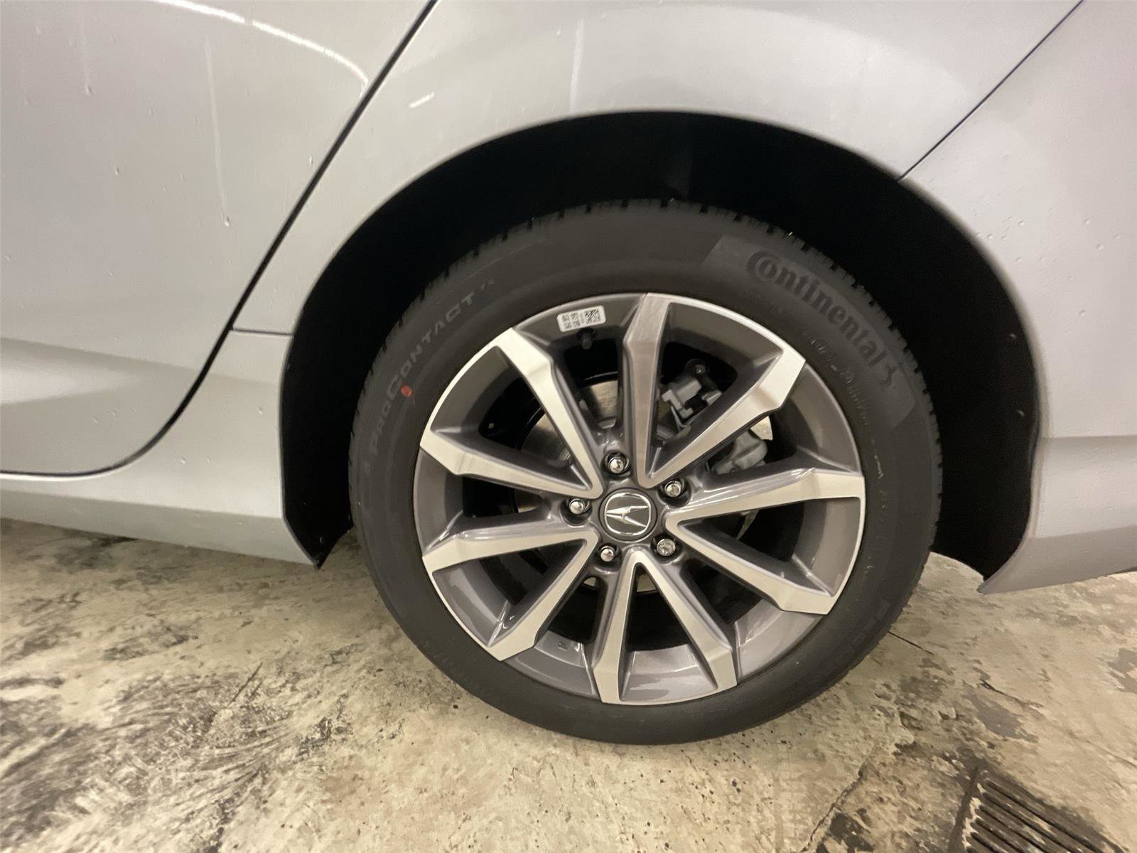 New 2026 Acura Integra image 25