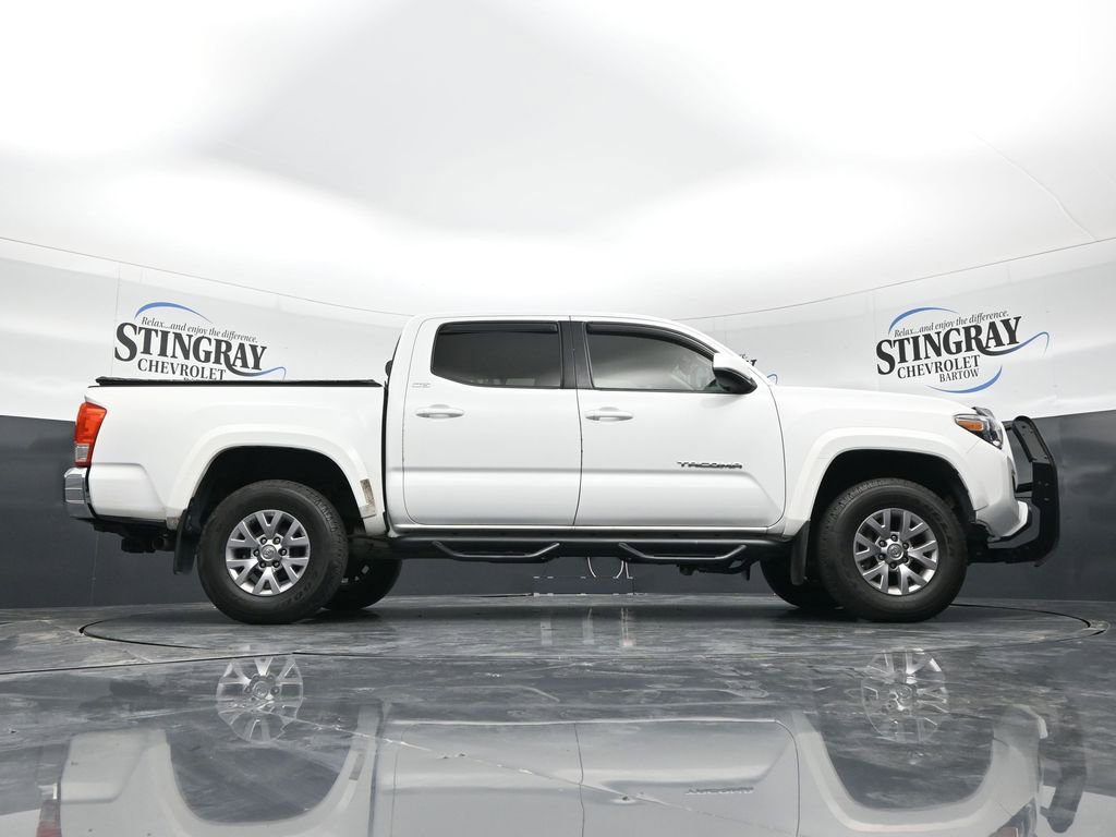 Used 2018 Toyota Tacoma SR5 AWD/4WD image 24