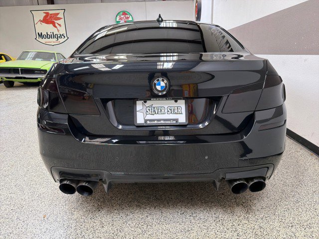 Used 2015 BMW M5 image 8