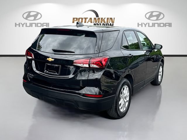 Used 2023 Chevrolet Equinox LS FWD image 5