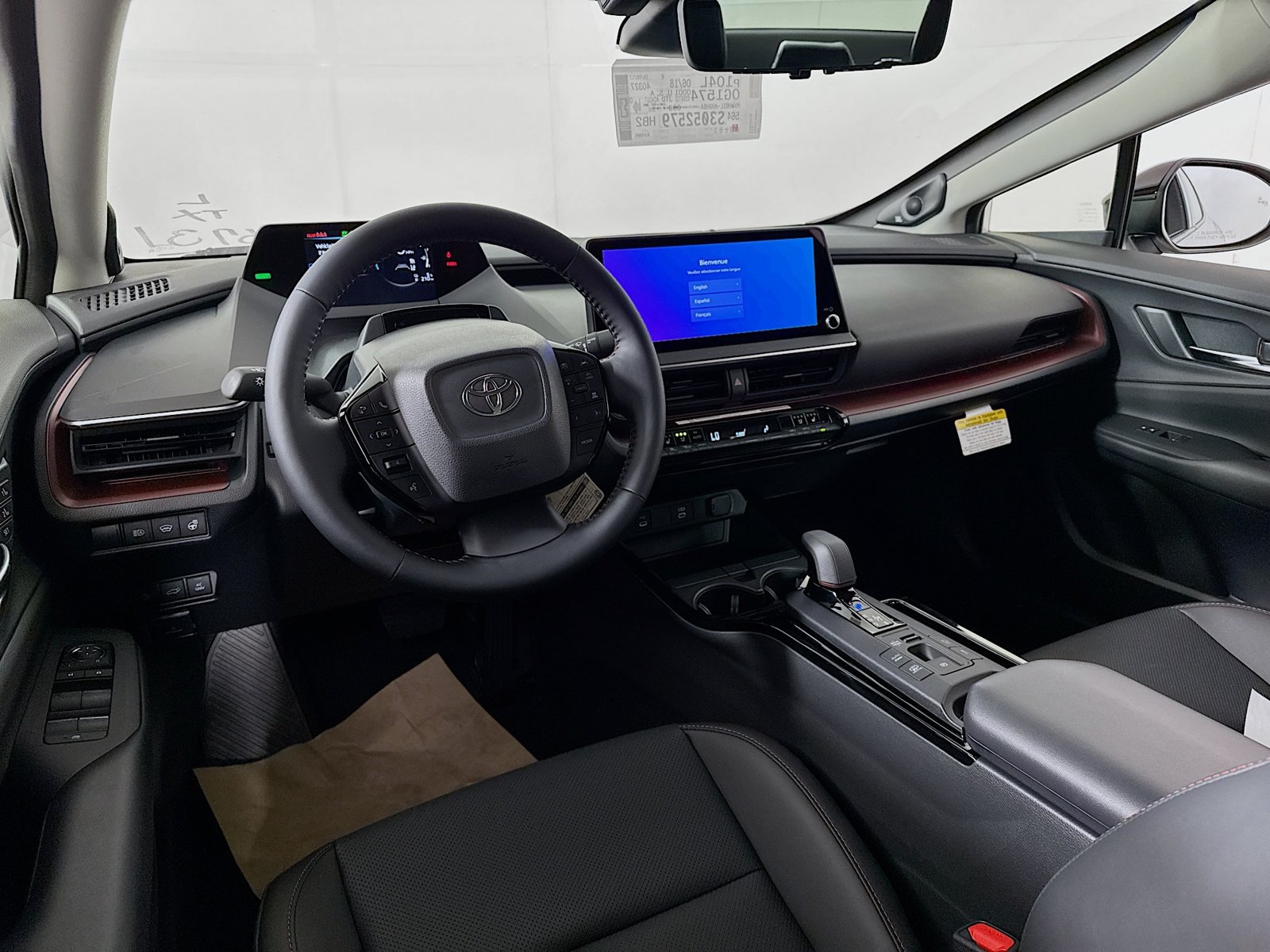 Used 2025 Toyota Prius Plug-In Hybrid w/ Limited Premium Package FWD image 14