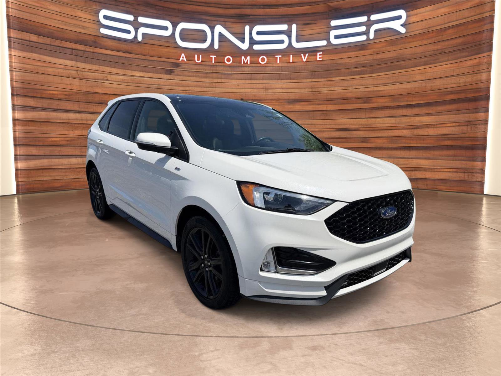 Used 2020 Ford Edge ST-Line w/ Cold Weather Package AWD/4WD image 7