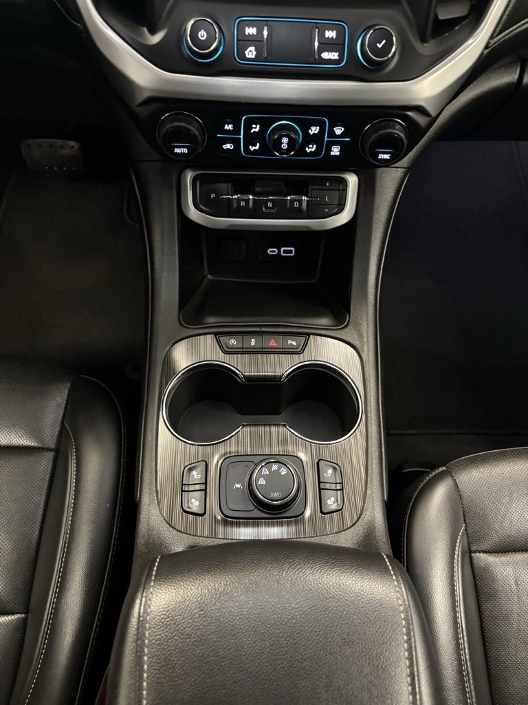 Certified 2023 GMC Acadia SLT image 17