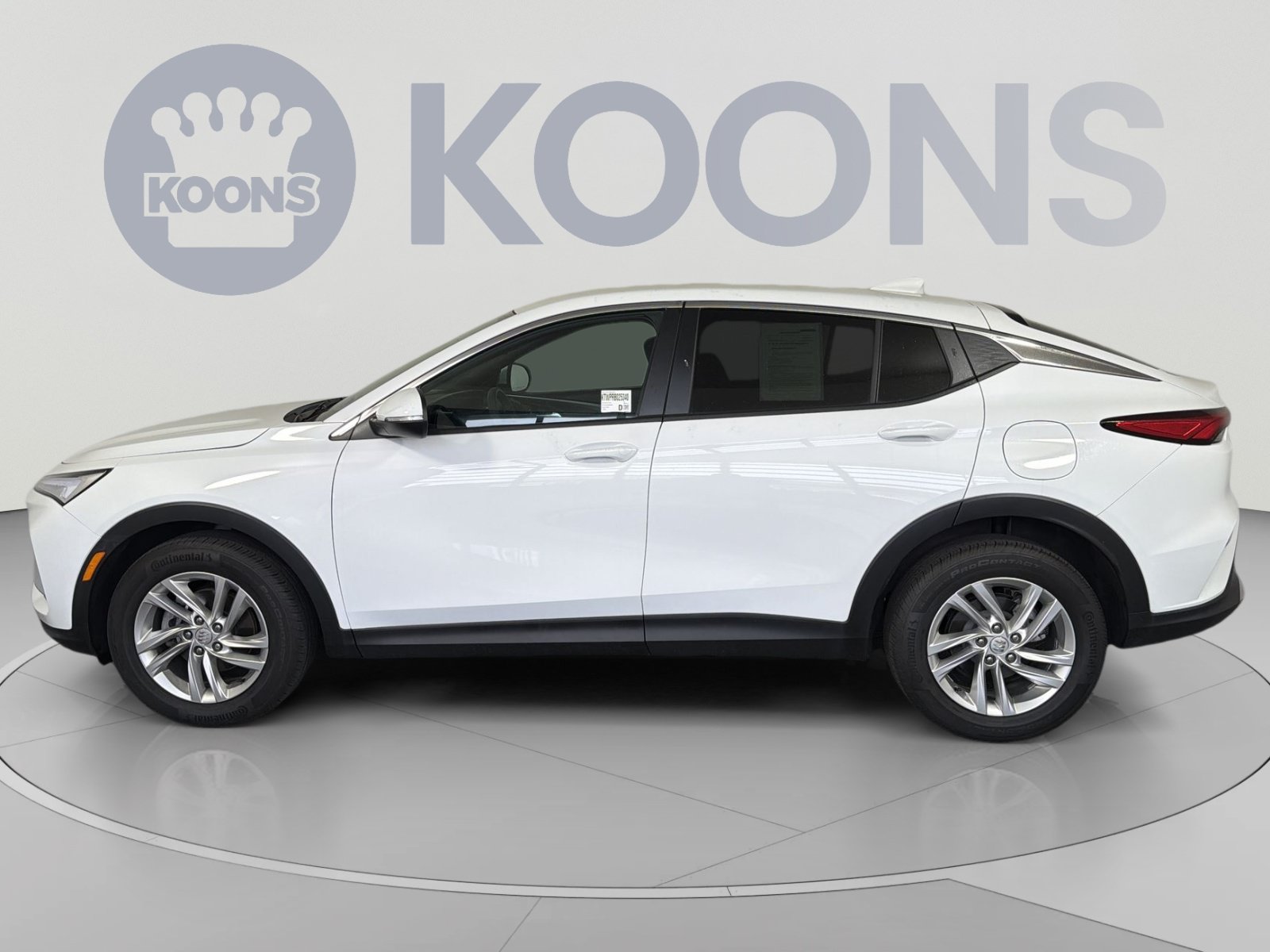 Used 2024 Buick Envista Preferred FWD image 2