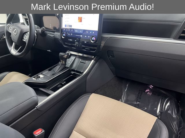 Certified 2025 Lexus GX 550 w/ Accessory Package (CT) AWD/4WD image 12