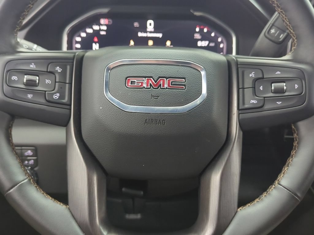Used 2026 GMC Sierra 2500 AT4 w/ Technology Package AWD/4WD image 15